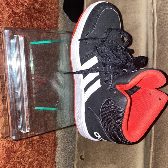Kids Adidas High Top Sneakers - Picture 9 of 11
